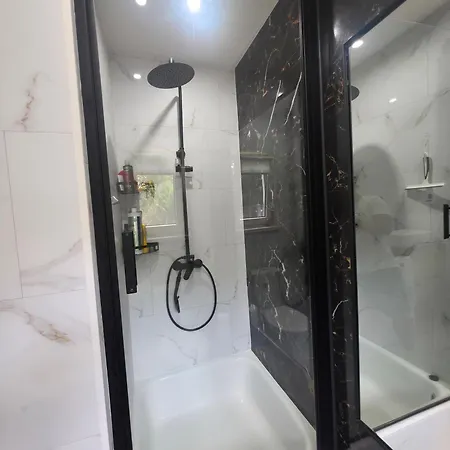 アパート Anny グロジスク・マゾビエツキ